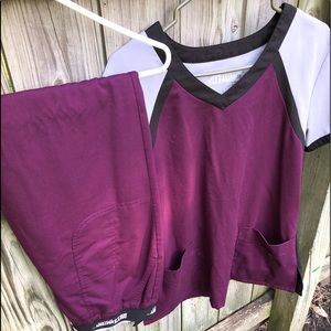 Grey’s Anatomy Active by Barco size large OUTFIT